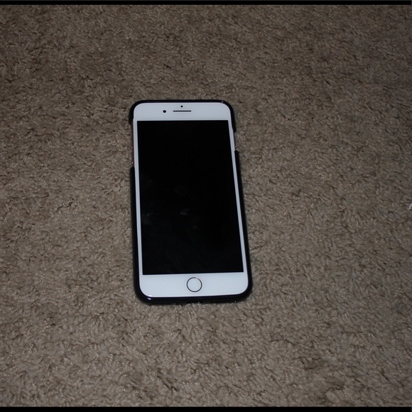 iPhone 7 Plus case - Picture 2 of 4